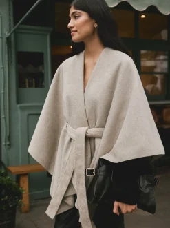 Next Avoine - Poncho cape enveloppant sur le devant Hot