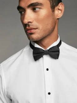 Next Blanc - Ajustement régulier - Coupe ajustée Single Cuff Chemises With Col cassé And Nœud papillon Lot