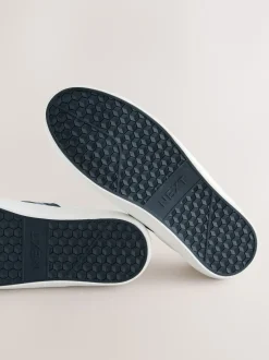 Next Blanc - Baskets Chic et décontracté à rayures latérales Sale