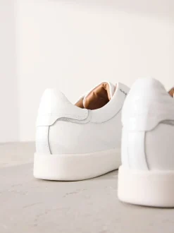 Next Blanc - Baskets Signature sans lacets en cuir haut de gamme