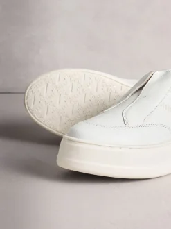 Next Blanc - Baskets Signature en cuir à plateforme compensée épaisse Discount