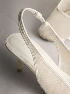 Next Blanc - Chaussures à talons Forever Comfort® à bout rond et à sequins Outlet