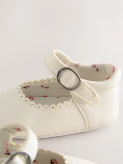Next Blanc - Chaussures Mary Jane pour bébé (0-24mths) Clearance