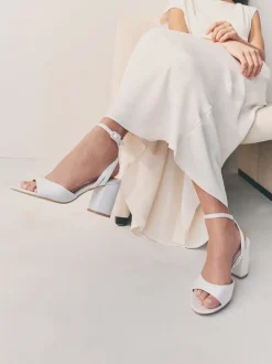 Next Blanc - Sandales de mariage Forever Comfort® à talons carrés à bout rond Best