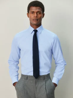 Next Bleu - Ajustement régulier - Chemise habillée texturée à manches longues avec bordure Online