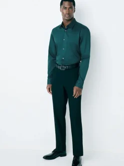 Next - Ajustement régulier - Chemise élégante texturée facile d’entretien à poignets simples Bleu de sarcelle Hot