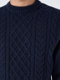 Next Bleu marine - Col rond en maille torsadée d’Aran Coupe classique avec laine Clearance