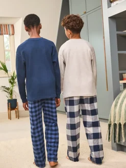 Next - Lot de 2 pyjamas en tissu à carreaux à manches longues (3-16ans) Bleu/Gris Outlet