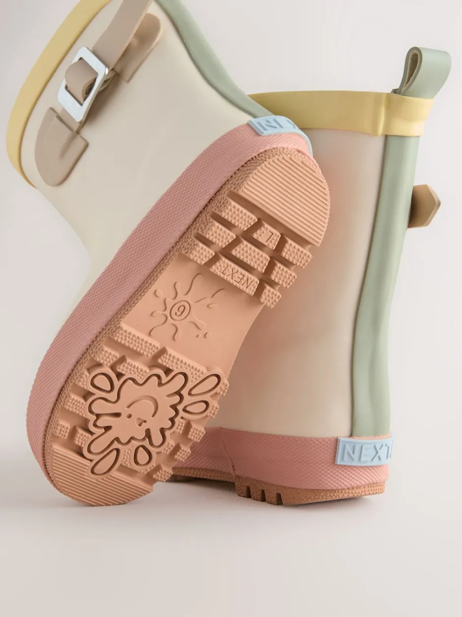 Next Bloc de couleur neutre - Bottes en caoutchouc à boucle New