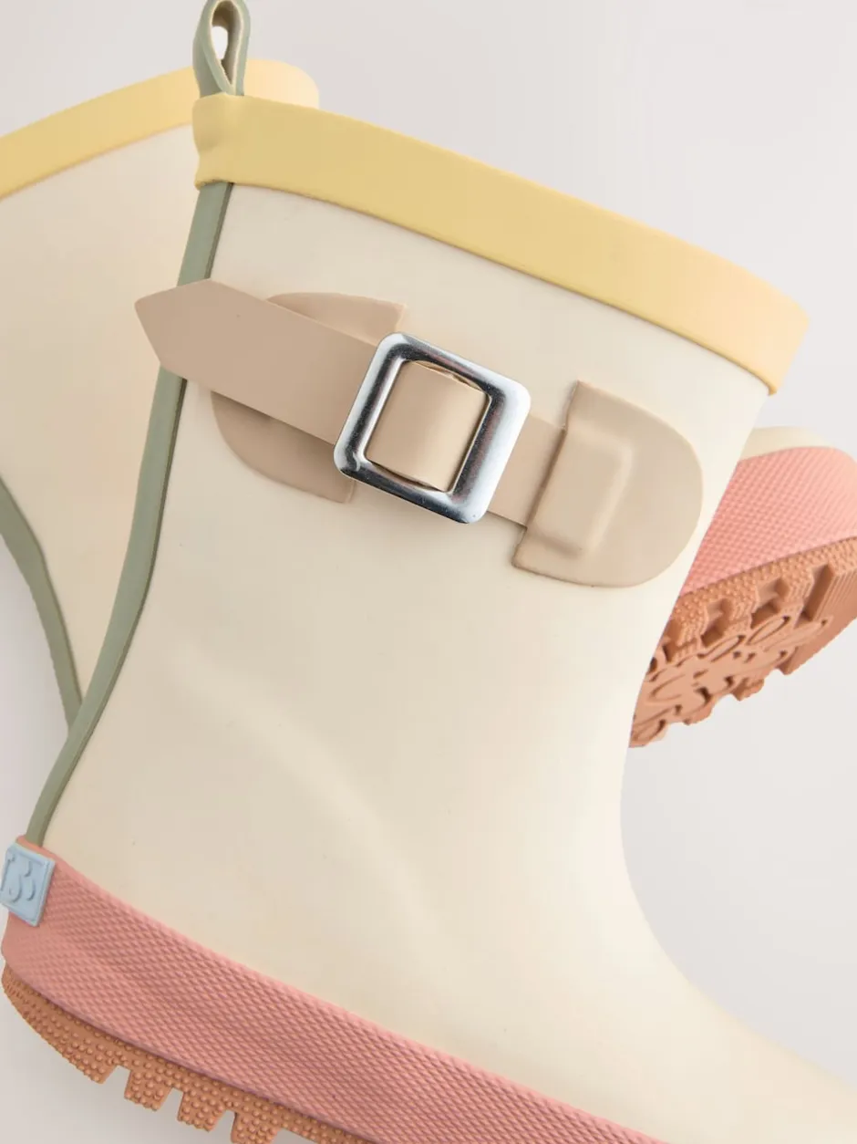 Next Bloc de couleur neutre - Bottes en caoutchouc à boucle New