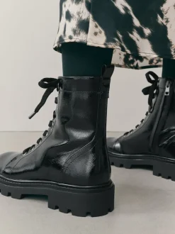 Next Brevet noir - Bottes à lacets Forever Comfort® Discount