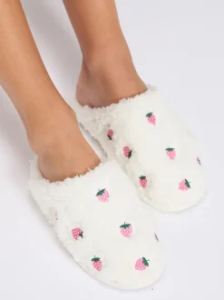 Boux Avenue Chaussons mules brodés à la fraise Hot