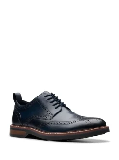 Clarks Chaussures Aldwin Limit en cuir Sale