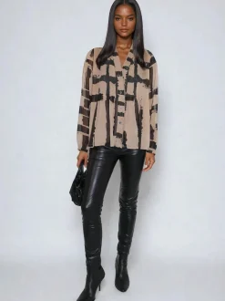 Religion Chemise Carolina avec col volanté à rayures abstraites Sale