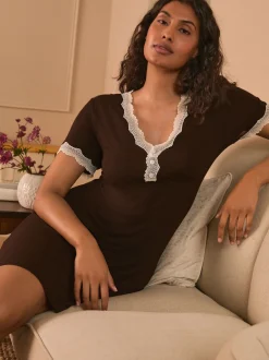 Laura Ashley - Chemise de nuit avec bordure en dentelle modale chocolat Online