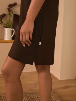 Laura Ashley - Chemise de nuit avec bordure en dentelle modale chocolat Online