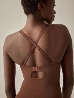 Next Chocolat Nude - Combinaison gainante en dentelle à bonnets Hot