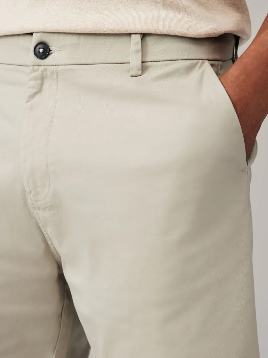 Next Coloris pastel - - Short chino extensible 4 Pack Ajustement droit Outlet