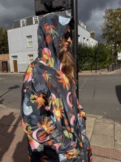 Never Fully Dressed Corrazon bleu marine - Peignoir avec doublure en imitation peau de mouton Sale