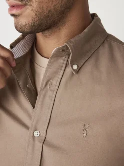 Next - Ajustement régulier - Chemise Oxford à manches longues Couleur pierre naturelle Online