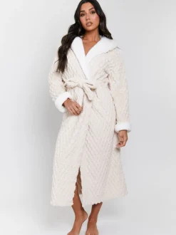 Loungeable Crème - Robe de chambre maxi à capuche en polaire de luxe géométrique Online