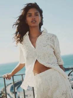 Next écru - Chemise à manches courtes au crochet