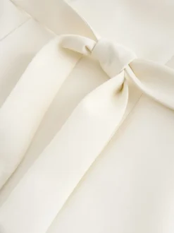 Next écru - Haut à ceinture nouée Sans manche col en V Clearance