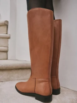 Next Cuir marron fauve - Bottes d’équitation plates Forever Comfort® Sale