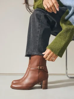 Next Cuir marron fauve - Bottines Forever Comfort® à pièces métalliques Outlet