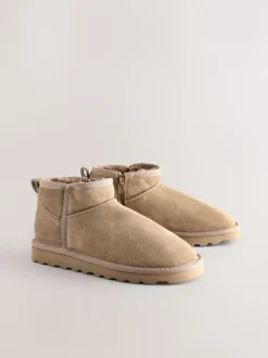 Next Daim taupe neutre - Bottes en fausse fourrure déperlantes Sale