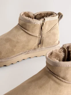 Next Daim taupe neutre - Bottes en fausse fourrure déperlantes Sale