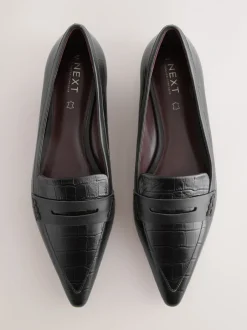 Next Effet croco Noir en relief - Mocassins Forever Comfort® Premium en cuir à bout pointu Sale