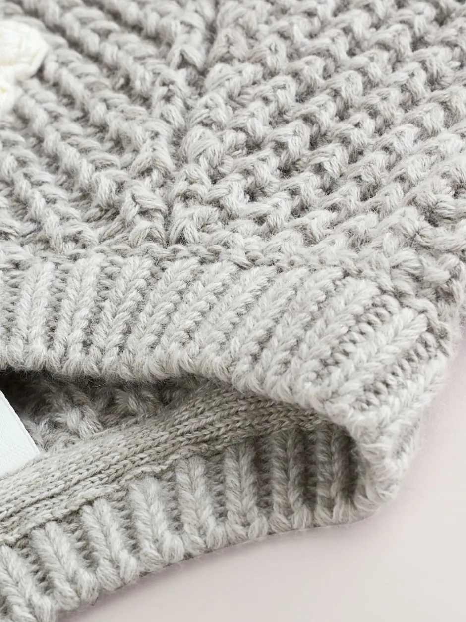 Next Fleurs grises au crochet - Cardigan tricoté pour bébé (0mths-3yrs)