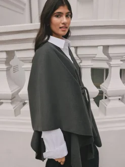 Next Gris - Poncho cape enveloppant sur le devant Sale