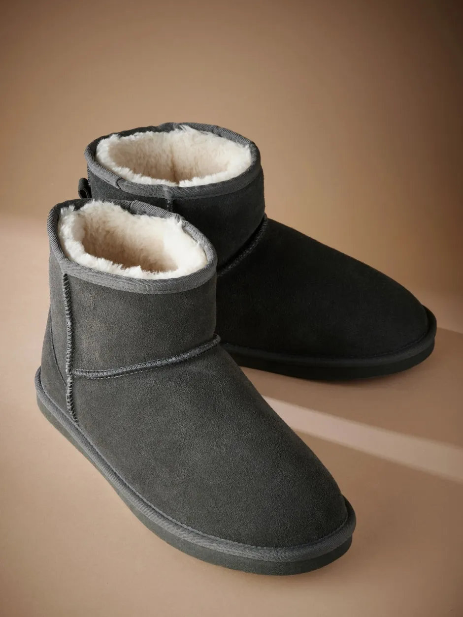 Next Gris - Signature Bottes en daim avec doublure en fausse fourrure New