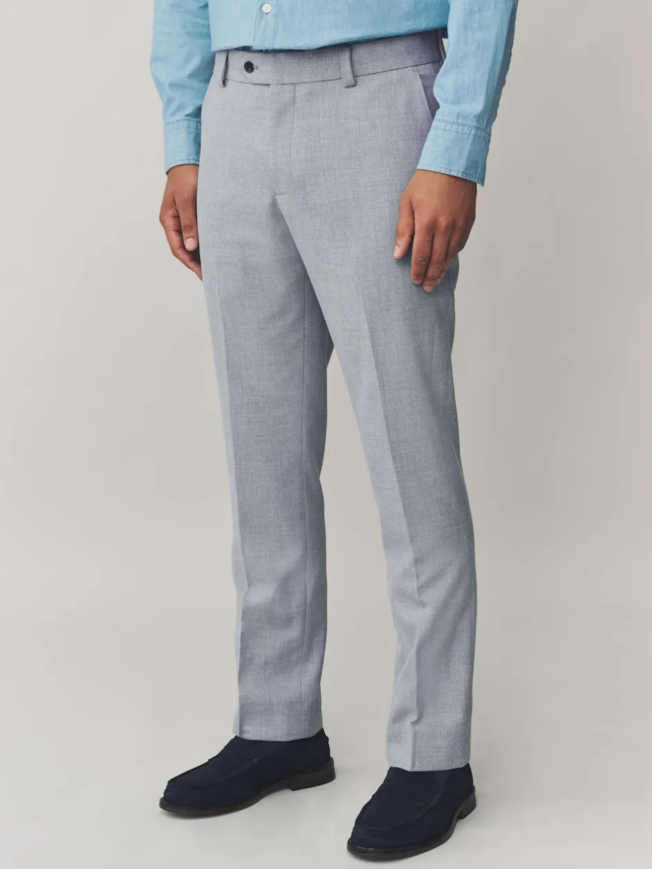 Next Gris clair - Pantalons élégants texturés coupe classique avec ceinture extensible Sale