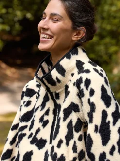 Next Imprimé animal - Veste Active imprimée en peau de mouton Clearance