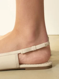 Next ivoire - Chaussures plates Forever Comfort® à nœud pointu et bride arrière