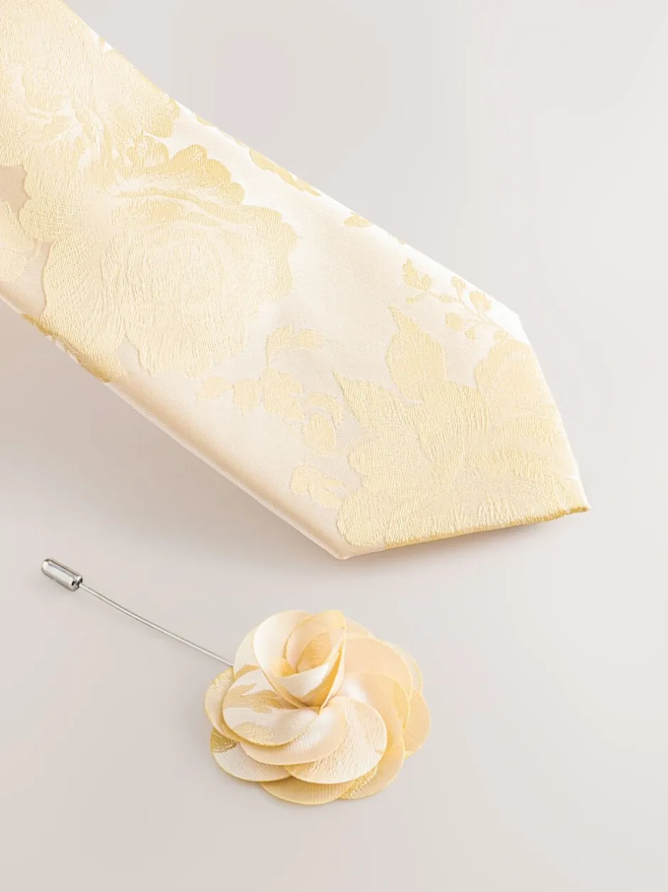 Next Jaune - Ensemble pochette à cravate et broche Clearance