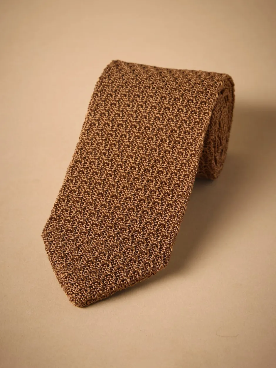 Next jaune ocre - Cravate Signature en soie texturée Discount