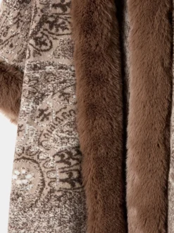 Joe Browns Couverture vintage en fausse fourrure à motifs Online