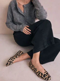 Next Léopard - Ballerines bout rond en cuir Sale