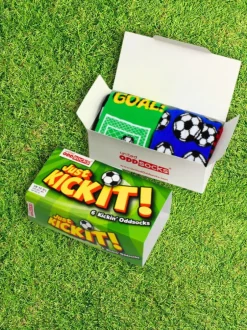 United Odd Socks Lot de 6 paires de Chaussettes Garçons Football Kick New