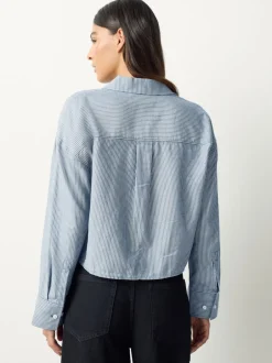 Next Marine/White Stripe - Chemise raccourcie décontractée à manches longues avec broderie de poche Sale