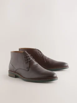 Next Marron - Bottes Chukka en cuir à semelle contrastante Outlet