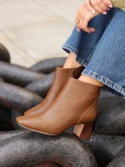Linzi - Bottines Cove Comfort à talons carrés Marron Discount