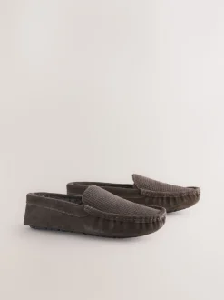 Next Marron - Chaussons mocassins en daim doublés de fausse fourrure Discount