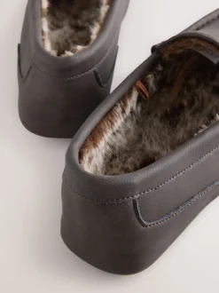 Next Marron - Chaussons Mocassins Doublés en Fausse Fourrure