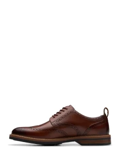 Clarks Marron - Chaussures Aldwin Limit en cuir Hot