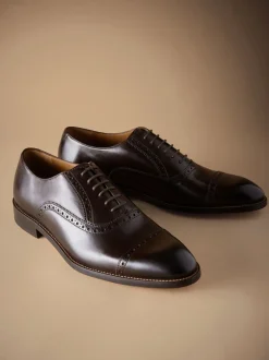 Next Marron - Coupe classique - Chaussures avec bout Oxford semelle en cuir Signature Discount